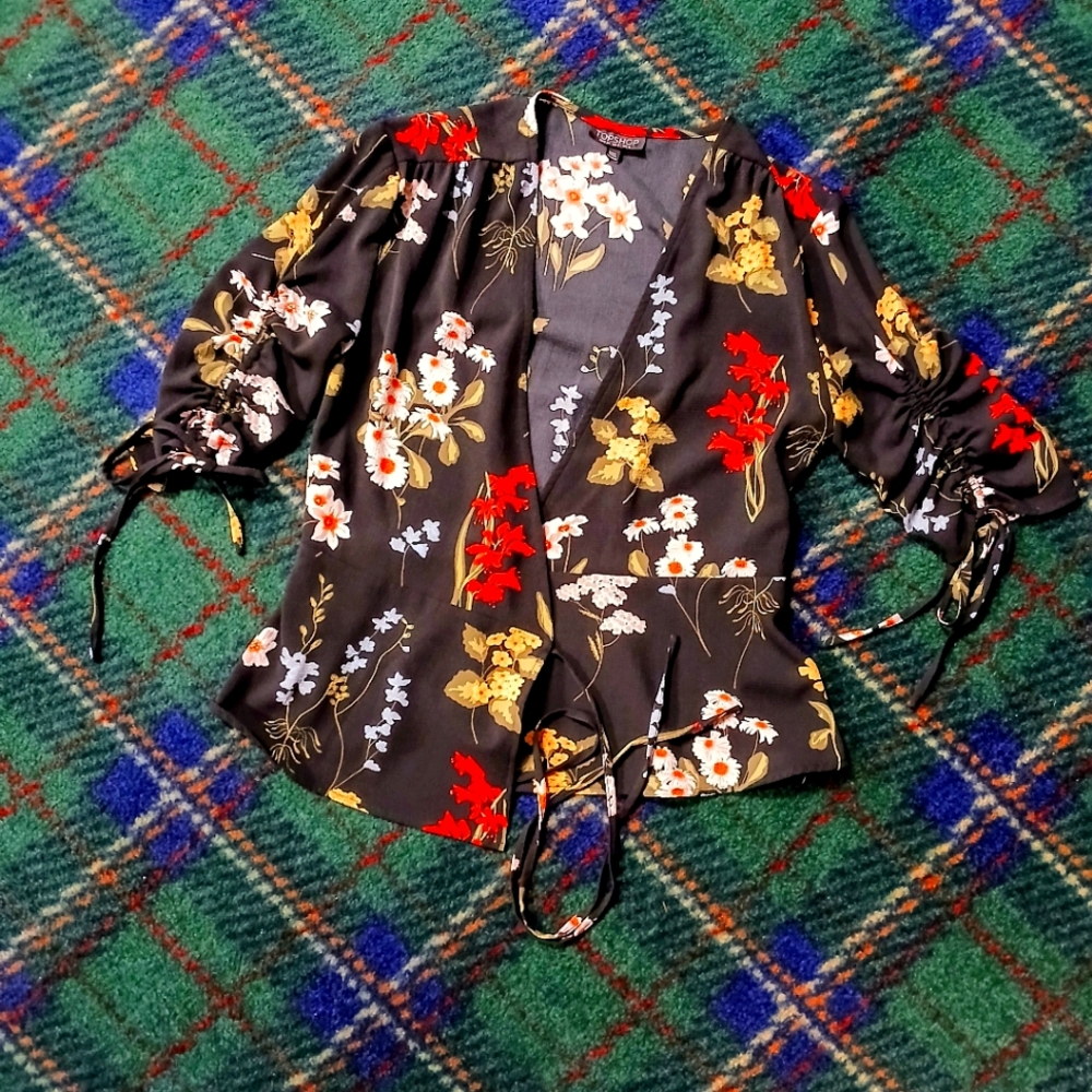 Top shop floral print blouse US size 2